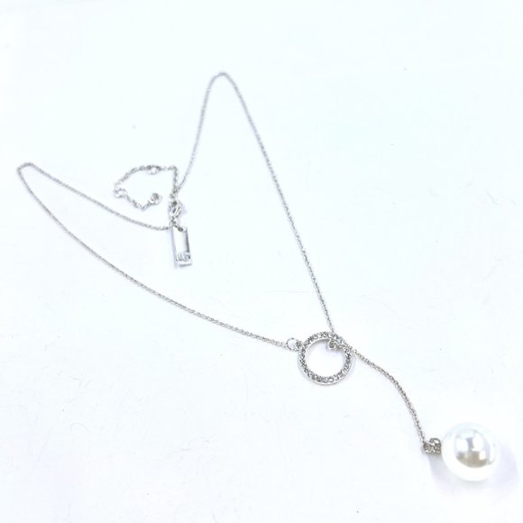 NWOT INC International Concepts Faux Pearl Pull through Silver Tone 16” Necklace - Picture 4 of 7